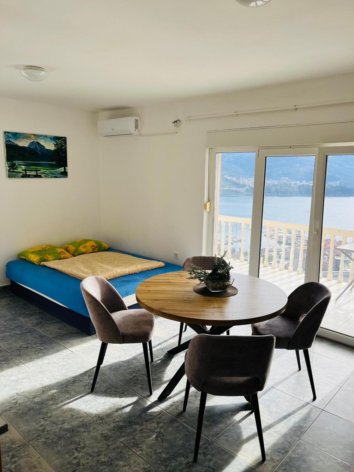 Top View Apartment Budva Buitenkant foto